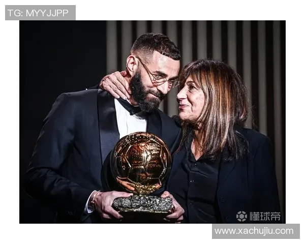 足球明星璀璨瞬间集锦展现球场风采与荣耀时刻的精彩照片合集